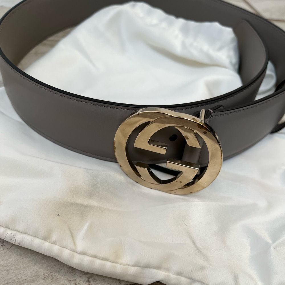 Gray Gucci belt size small